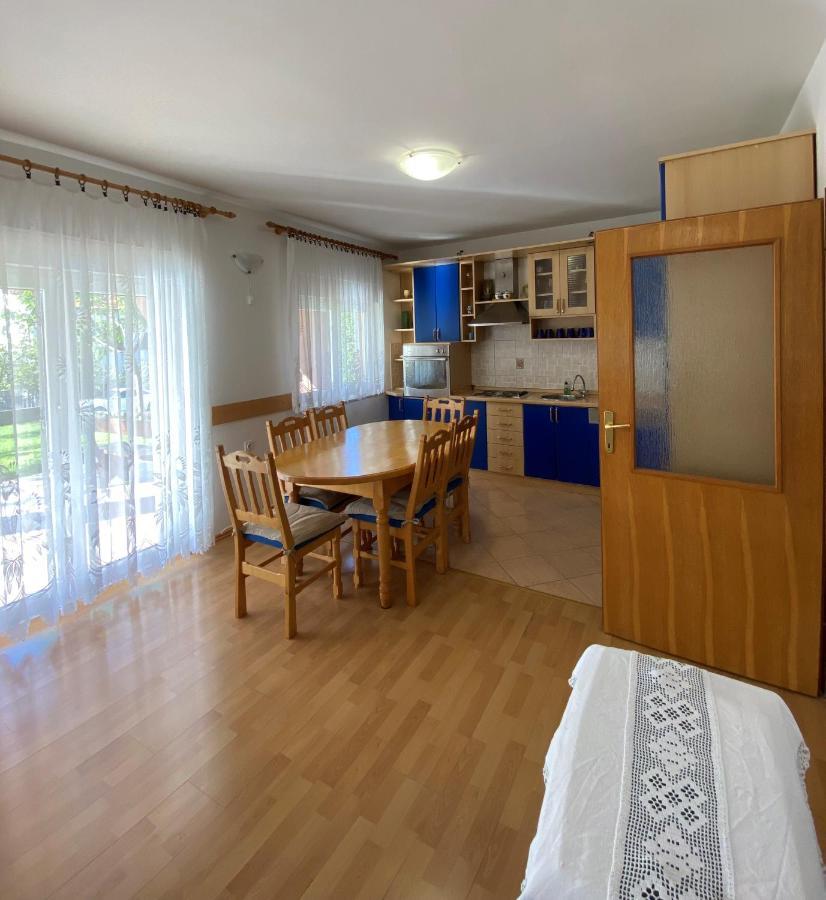 App Ratkovic Appartement Novi Vinodolski Buitenkant foto