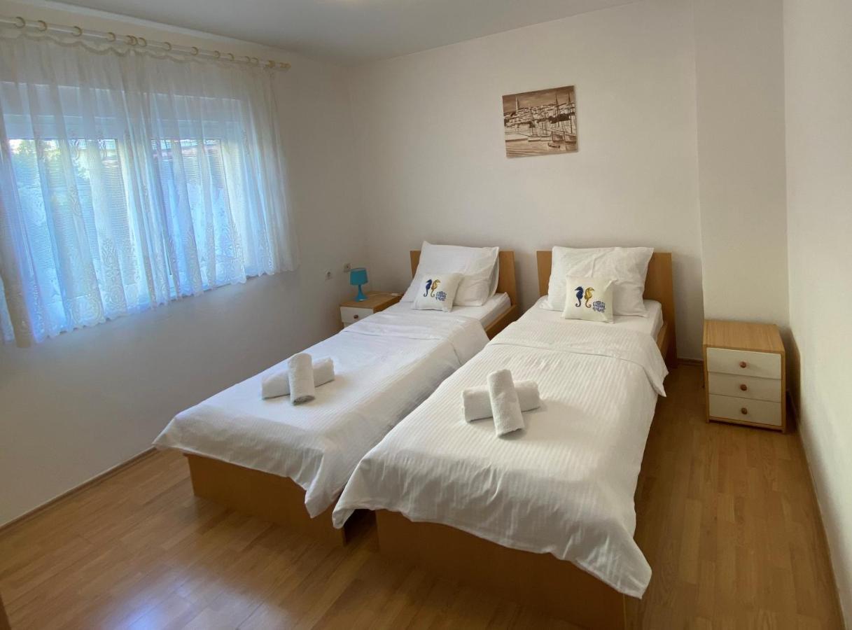App Ratkovic Appartement Novi Vinodolski Buitenkant foto